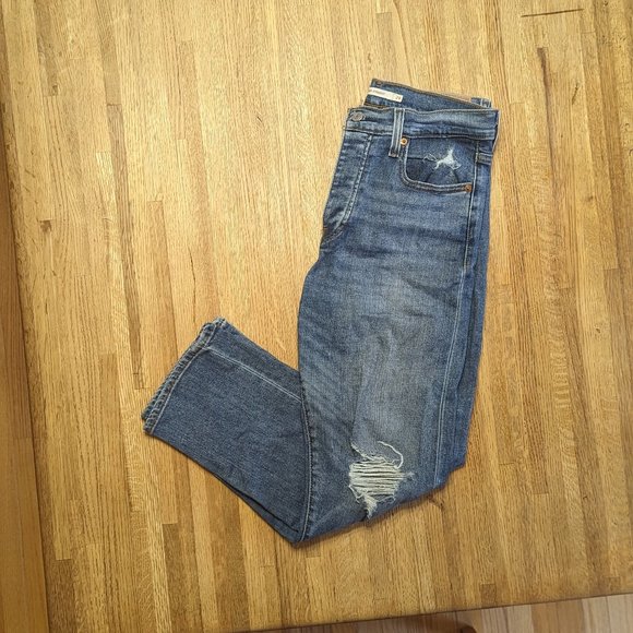 Levi's® Wedgie Fit Jeans - Picture 1 of 7